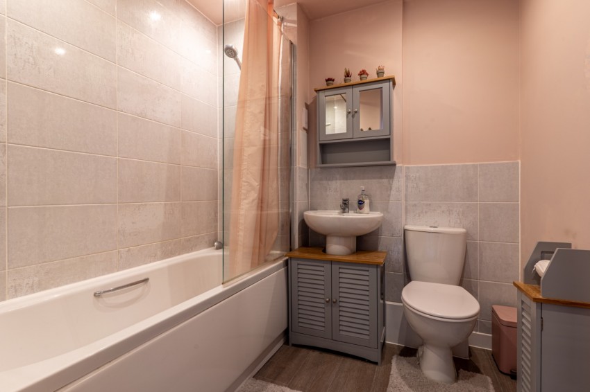 Images for Mottram Road, Northfleet, Gravesend, Kent, DA11