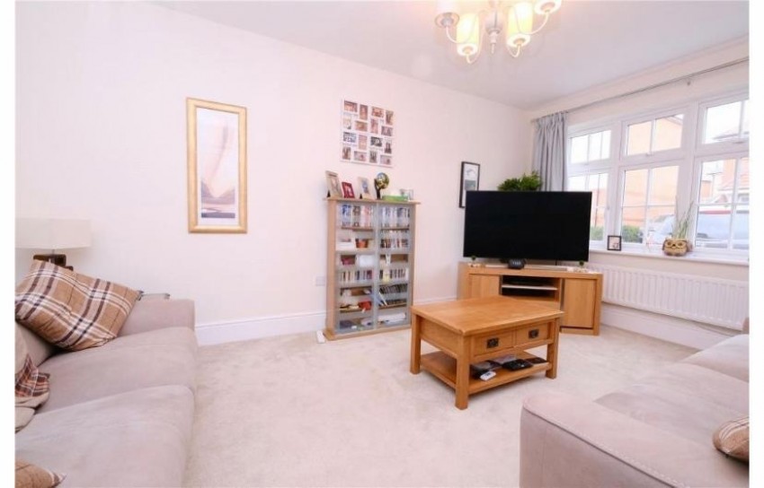 Images for Frost Close, Weldon, Ebbsfleet Valley, Swanscombe, Kent, DA10 1AS