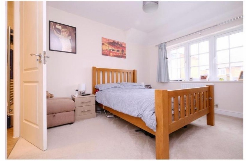 Images for Frost Close, Weldon, Ebbsfleet Valley, Swanscombe, Kent, DA10 1AS