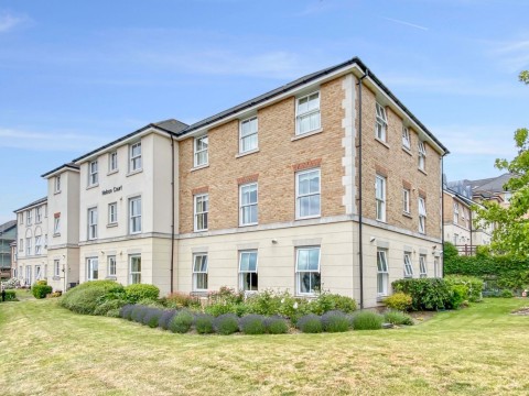 View Full Details for Nelson Court, Glen View, Gravesend, Kent, DA12 1PL