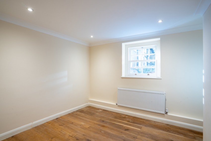 Images for Shrubbery Road, Gravesend, Kent, DA12 1JW
