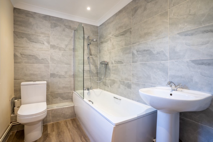 Images for Shrubbery Road, Gravesend, Kent, DA12 1JW