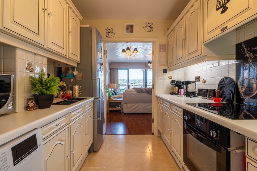 Images for Seaford Court, Esplanade, Rochester, Kent, ME1 1QA